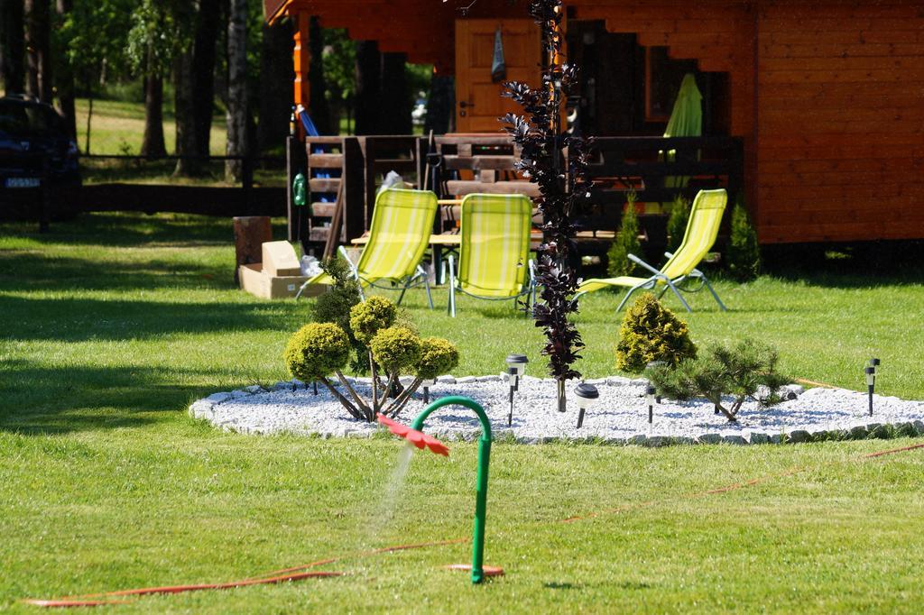3 Deby Lodge