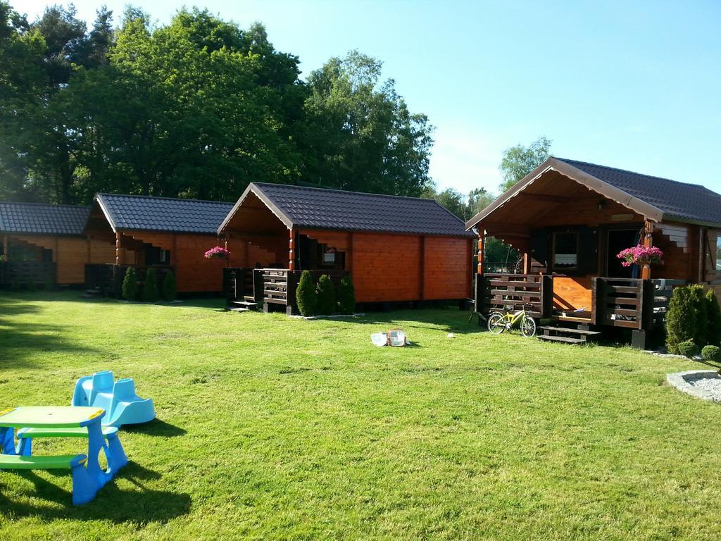 3 Deby Lodge