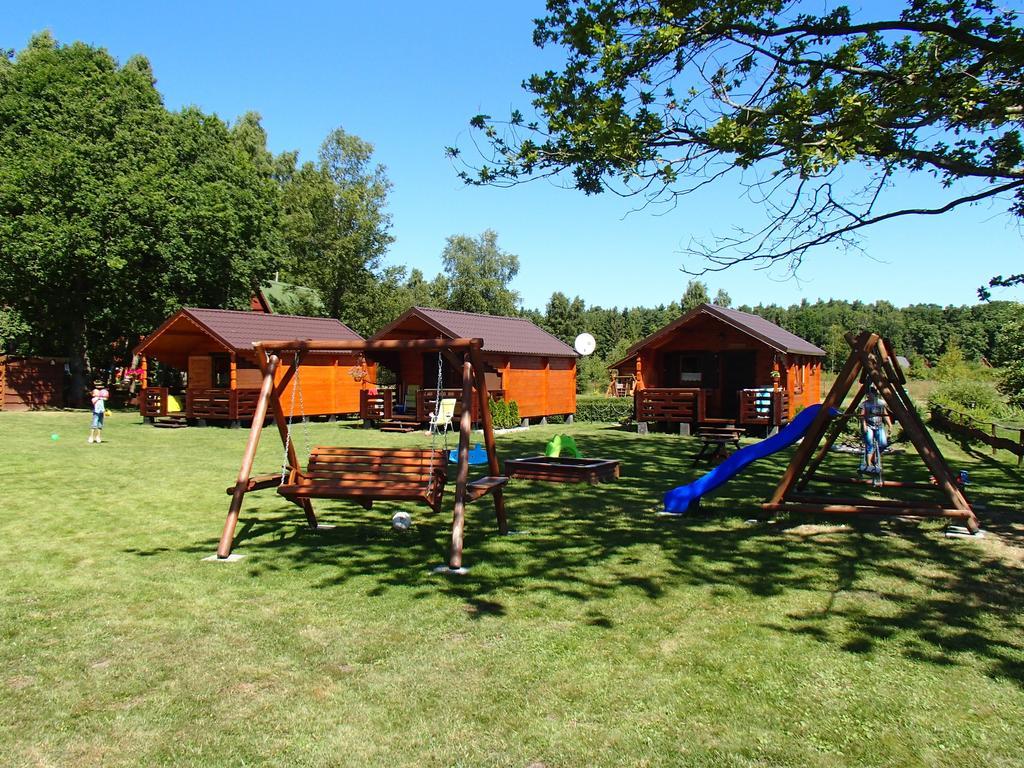 3 Deby Lodge